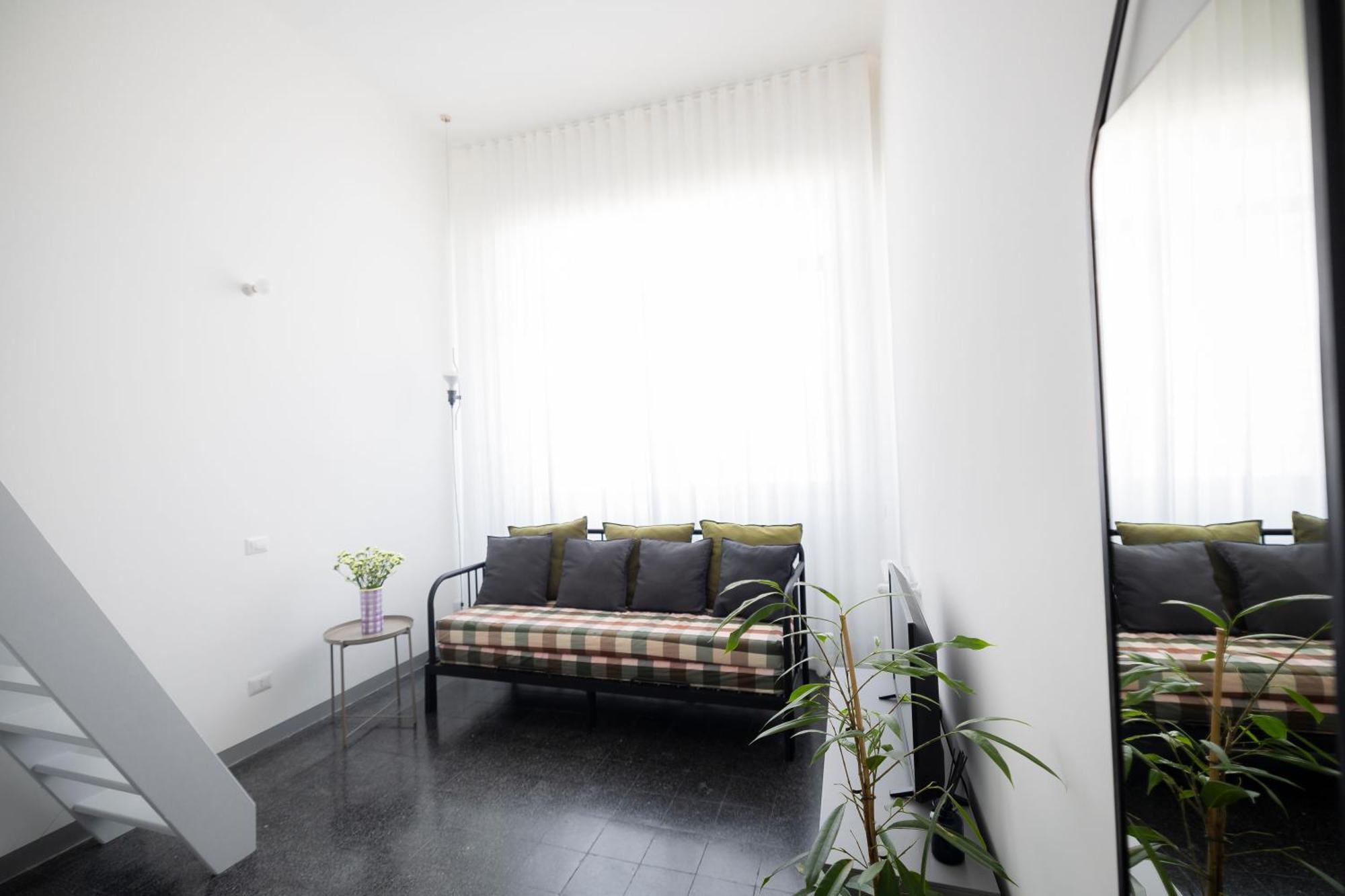 Apartment Tradate 9 - Nuovissimo Bilocale In Bovisa